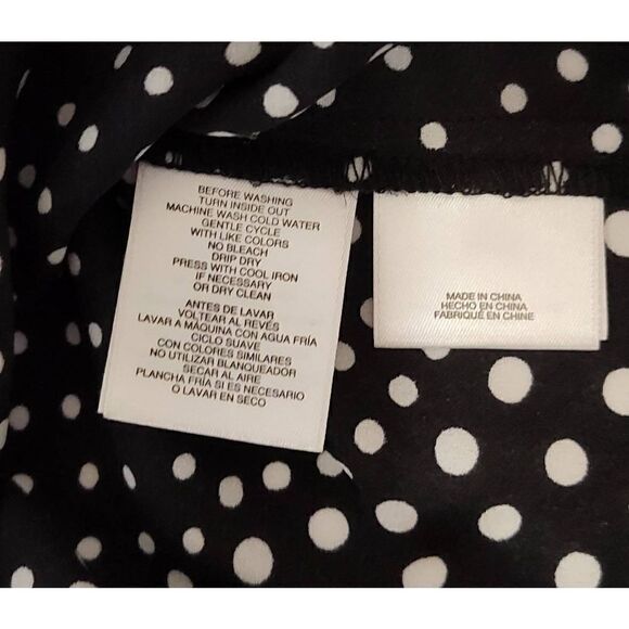 NINE WEST Sleeveless blouse Size XS BLACK/LILY WHITE NWT polka dots - Picture 4 of 7